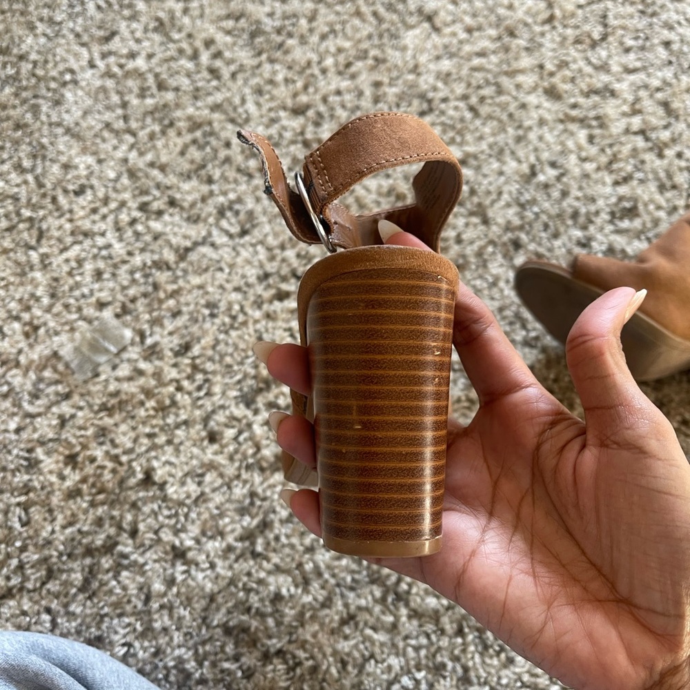 Booties - Picture 12 of 13